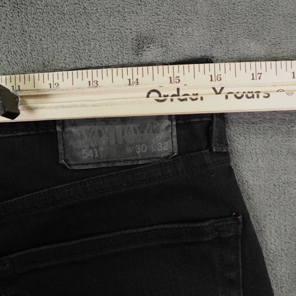 Levi's 541 Athletic Taper Jeans Mens 30x32 Actual 30x31 Black Denim Pants - Picture 8 of 11